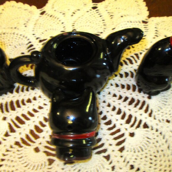 Vtg Shafford Ebony black red bowed cat teapot with salt & pepper black grown cat - Picture 2 of 15